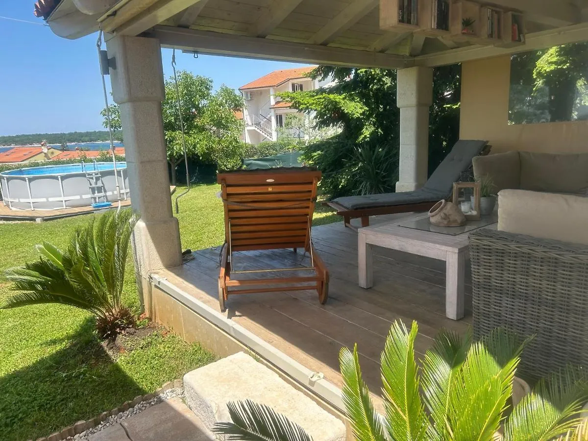 Stone House Chiara Seaview Apartman Funtana 0*,