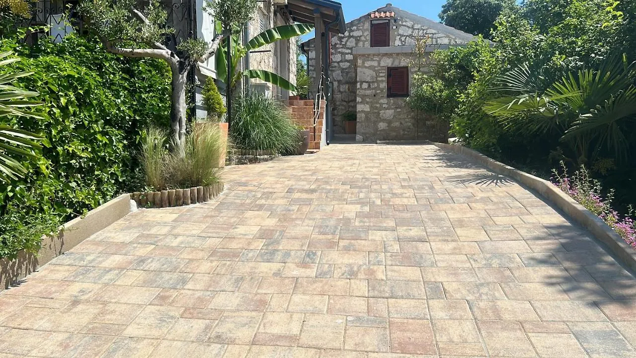 Appartement Stone House Chiara Seaview à Funtana Croatie